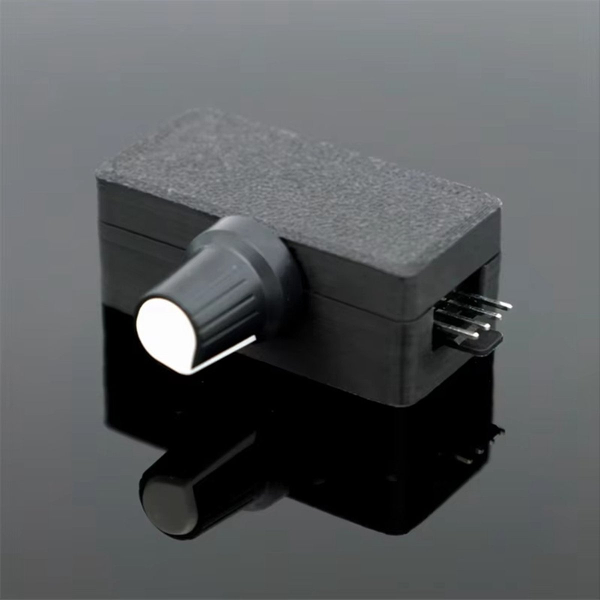 وحدة تحكم سرعة المروحة PWM 5 ف - مراجعة Type C Adapter وسعره